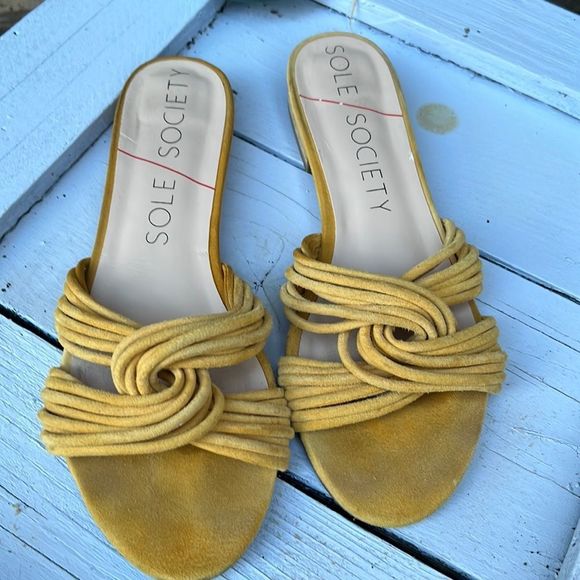 Sole Society Shoes - Sole Society Dahlia slides
